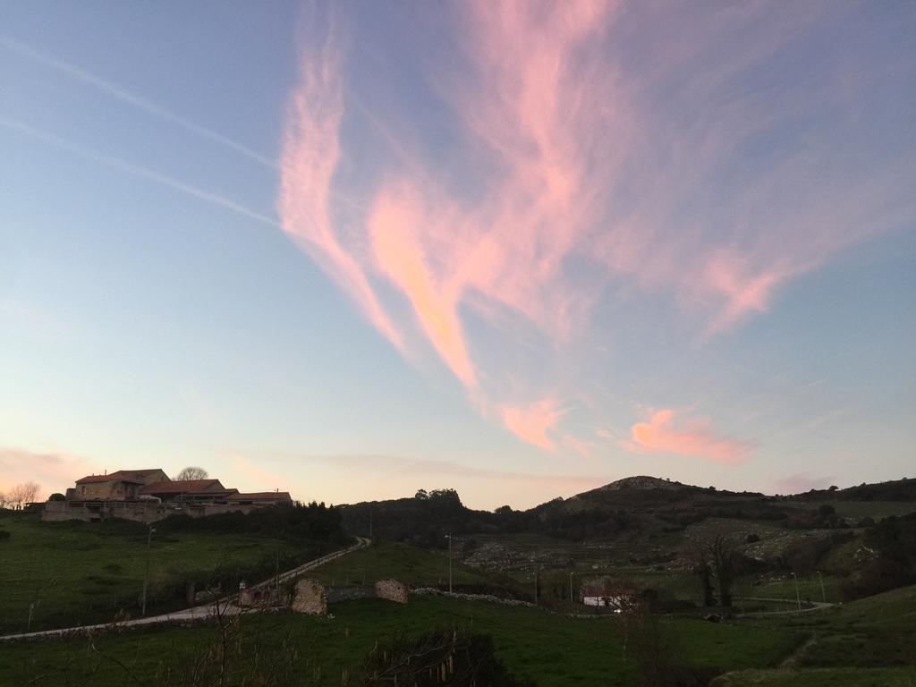 Posada La Roblera Affittacamere Orena Esterno foto